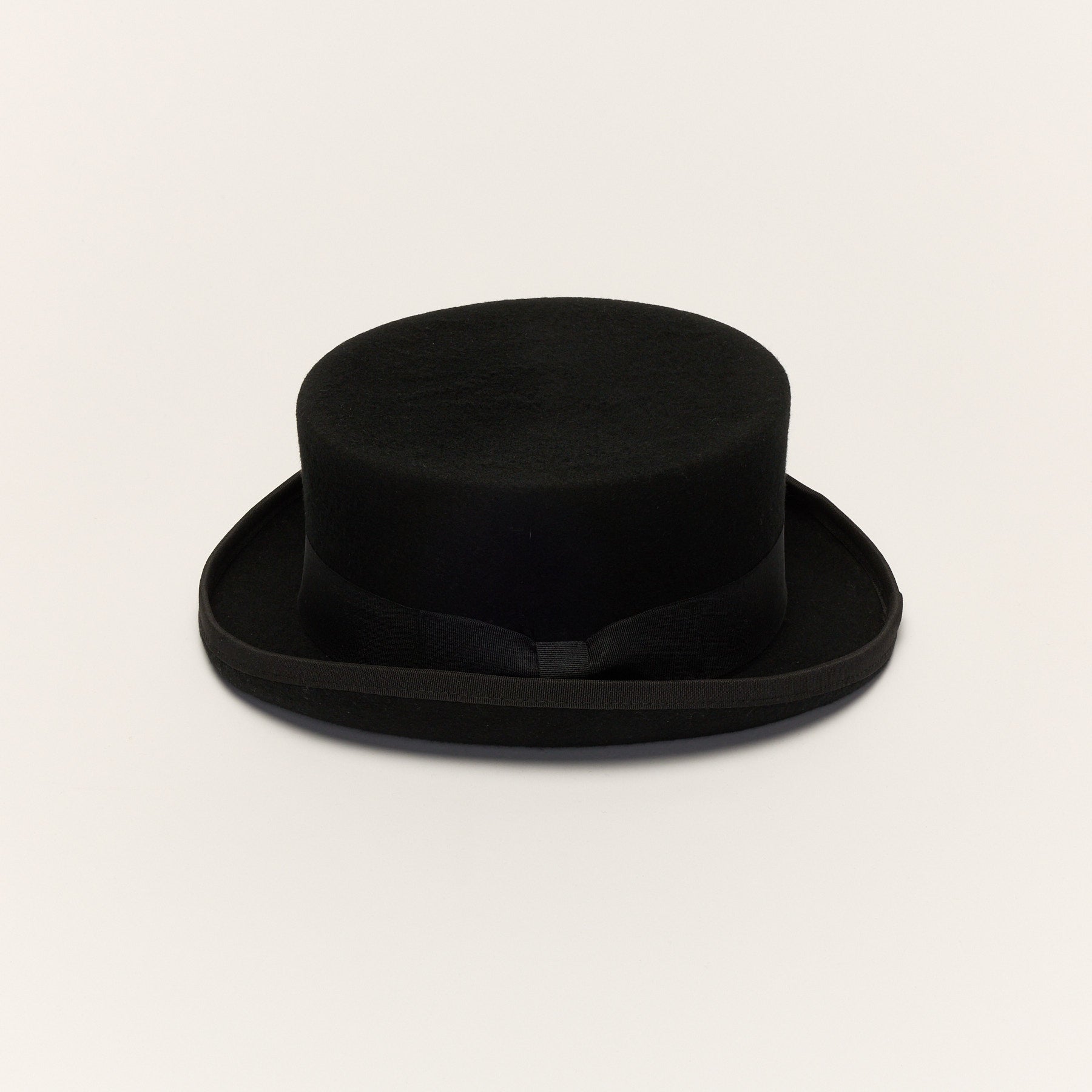 Short Crown Top Hat with Grosgrain ribbon