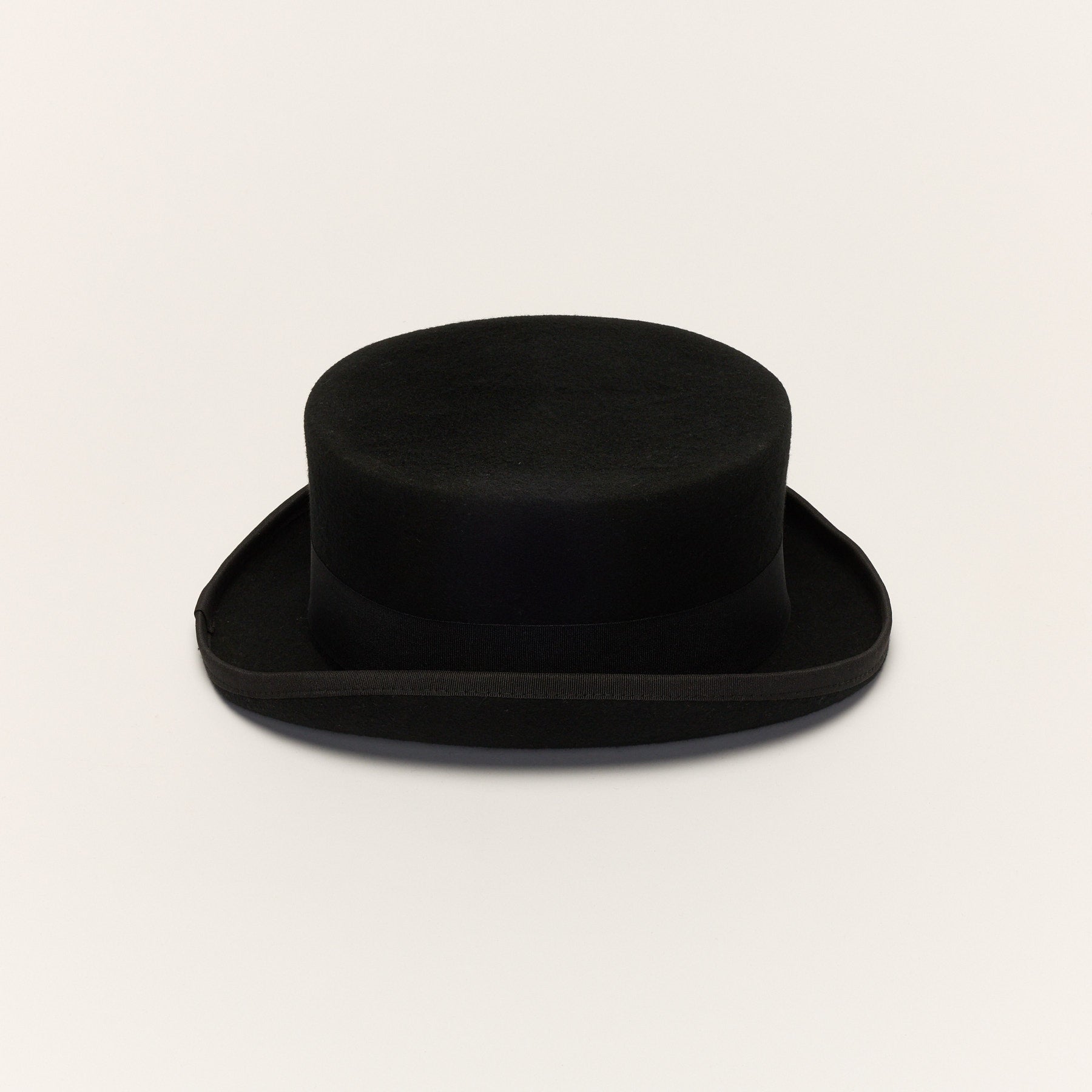 Short Crown Top Hat with Grosgrain ribbon