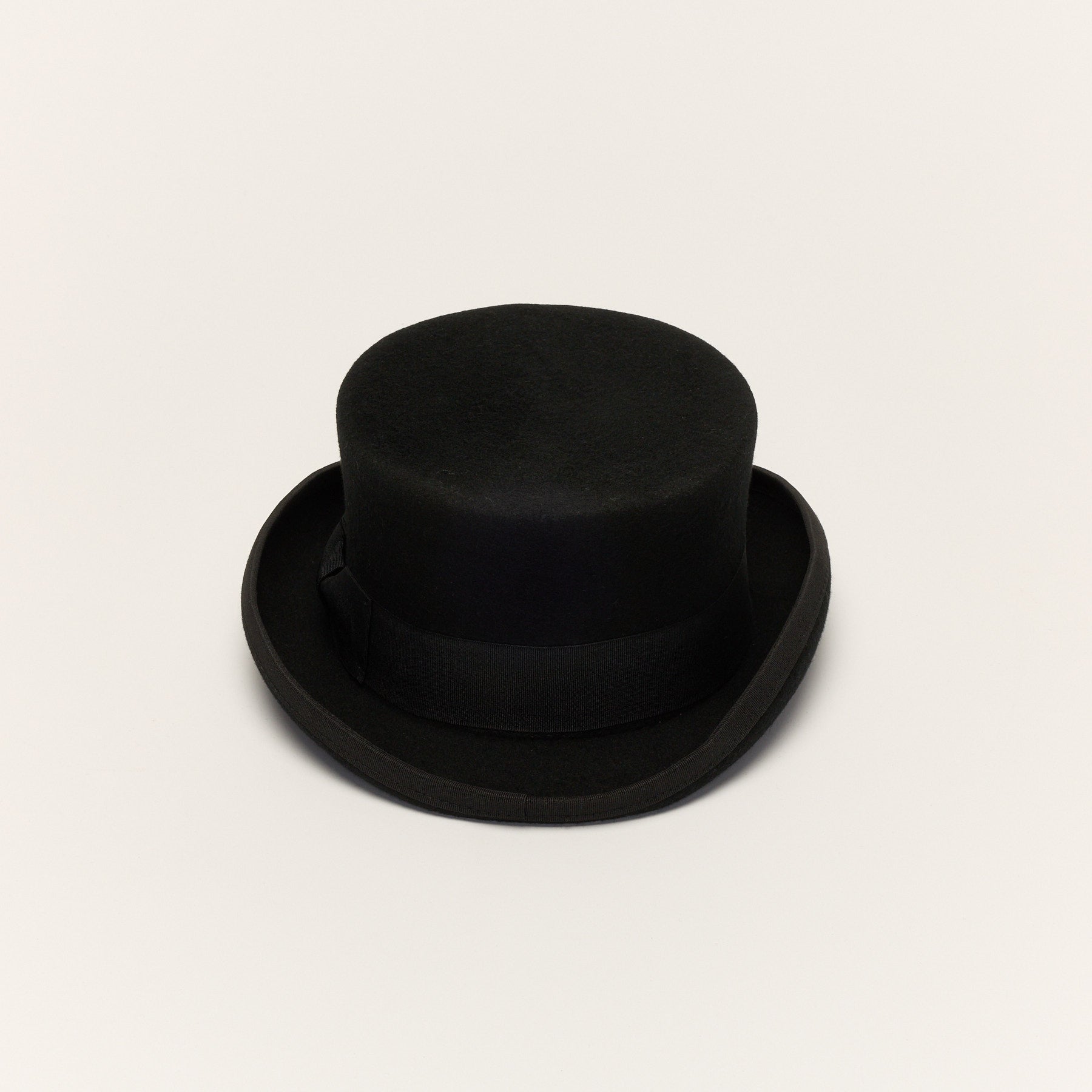 Short Crown Top Hat with Grosgrain ribbon